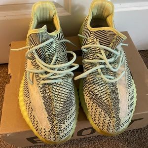 ‼️SOLD‼️Yeezy Boost 350 V2
